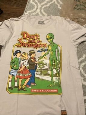 RHODE 'Don't Talk to Strangers' Graphic Tee - Light Gray with Green Alien